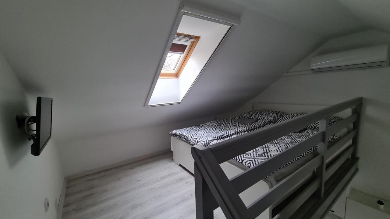 Gyulai-Fuerdo-Apartman Ii. Екстериор снимка