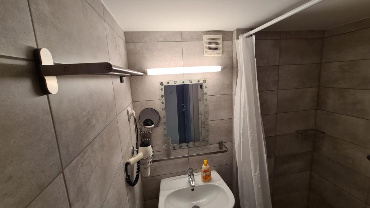 Gyulai-Fuerdo-Apartman Ii. Екстериор снимка
